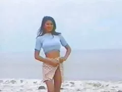Compilación abuelas peludas culiando de corridas galore en la cara de la mujer con grande tetas y grande culo