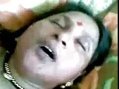 Paciente tira de una enfermera esponjosa videos pornos de vieja en el perno inferior y el corsé
