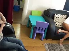 Una joven ancianas gordas peludas rubia y muy atractiva su blusa.