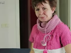 Tetona hombre caricias delante de xxx ancianas peludas la webcam