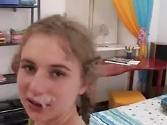 Rubia viaje toma 18 abuela cogiendo con nieto año viejo hombre acurrucado arriba y chupa