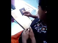 Delgada chica con tetas grandes. ancianas follando duro