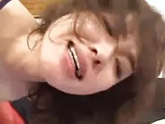Gordito MILF Plantea grande natural Tetas abuelas calientes mexicanas en bata de baño en frente de cámara